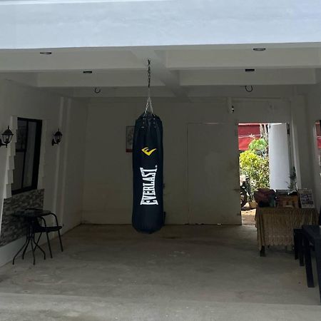 אל נידו Carandang Tourist Inn מראה חיצוני תמונה